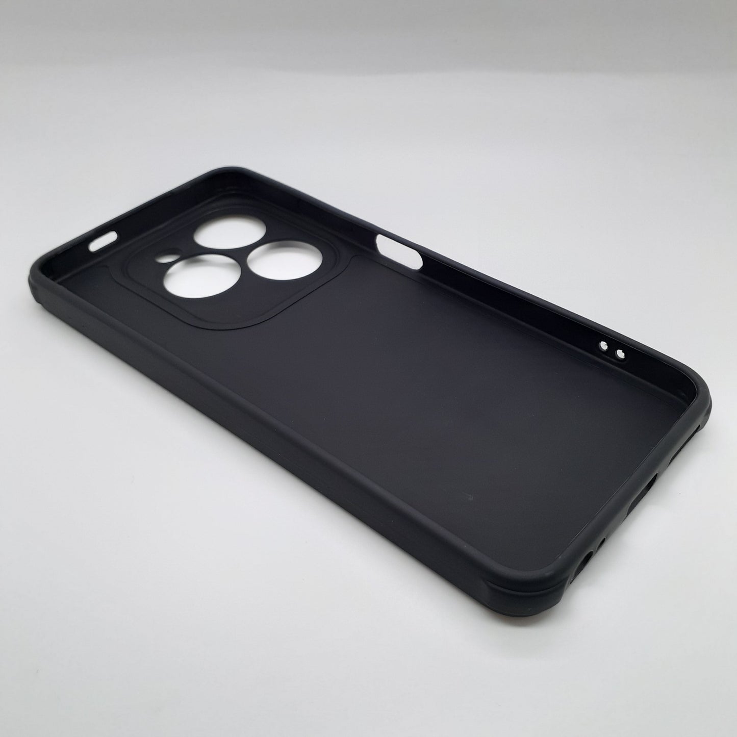 infinix Smart 8 Carbon Fiber texture Hard Rubber armour back cover shock-porof case