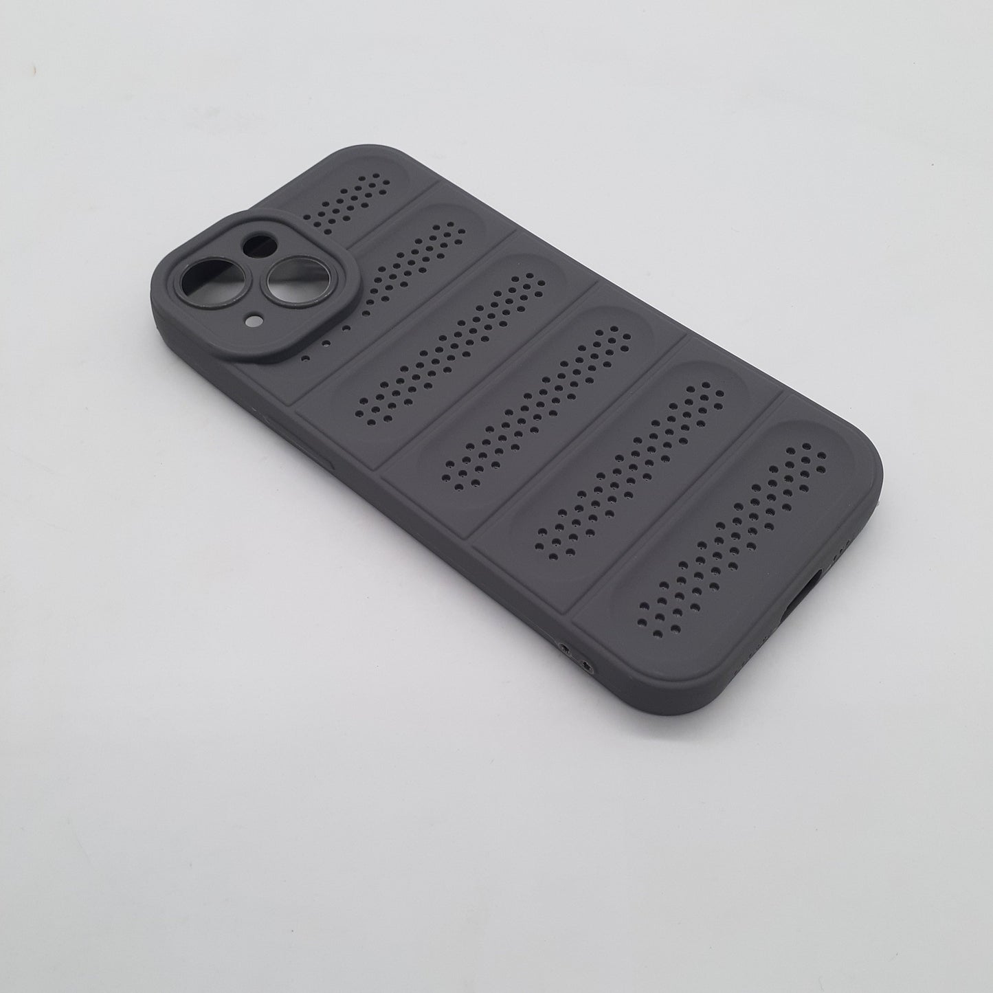 iPhone 15 Heat Dissipation Design Phone Case Strong TPU Material Protective Cover
