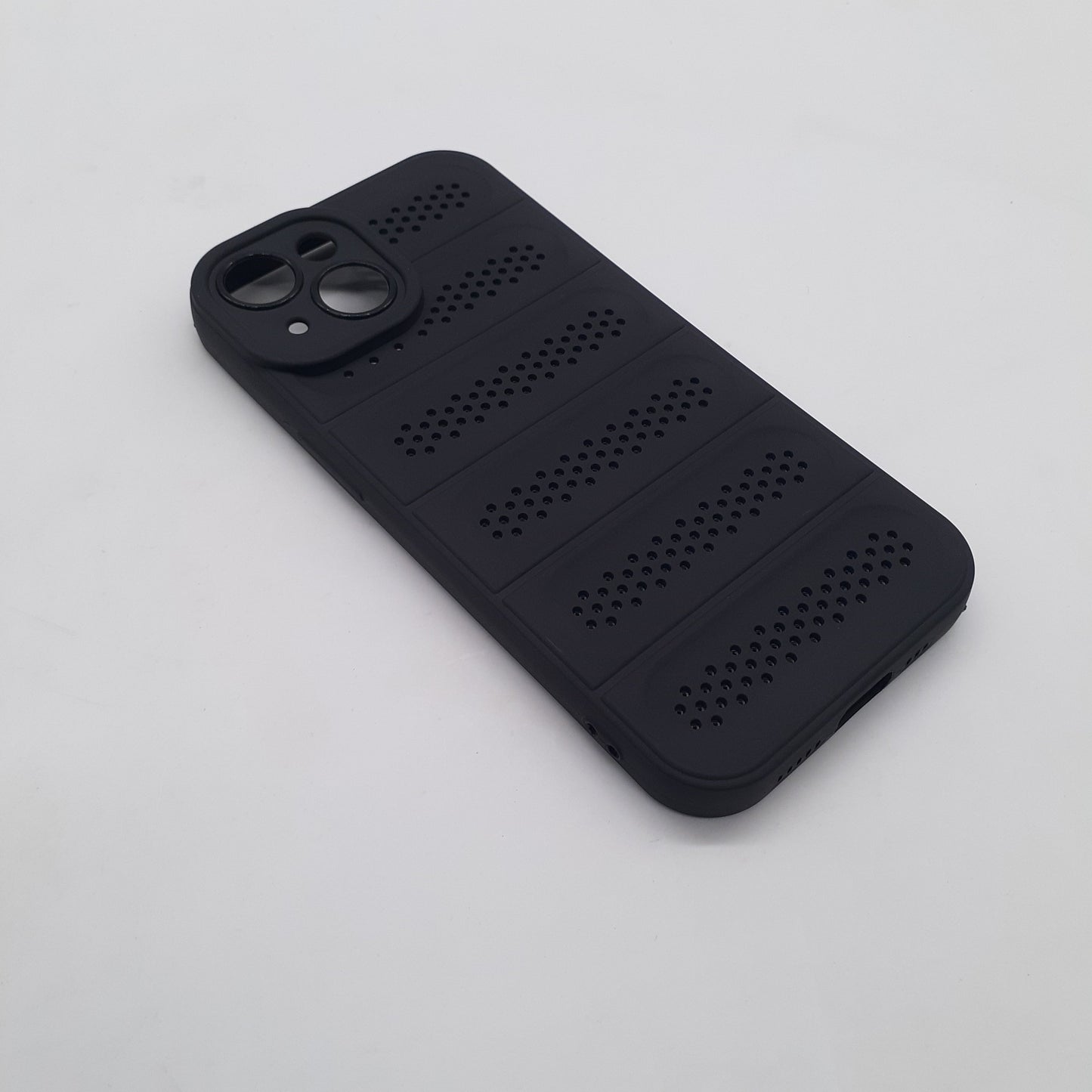 iPhone 15 Heat Dissipation Design Phone Case Strong TPU Material Protective Cover