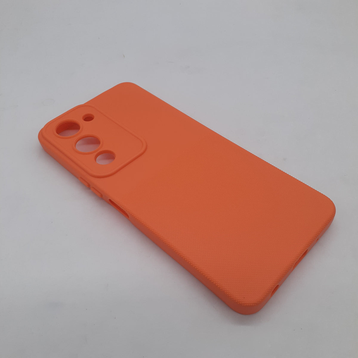 Vivo Y04 Soft Silicone Back Cover – Slim Shock Resistant TPU Protective Case with Anti-Slip & Scratch Protection