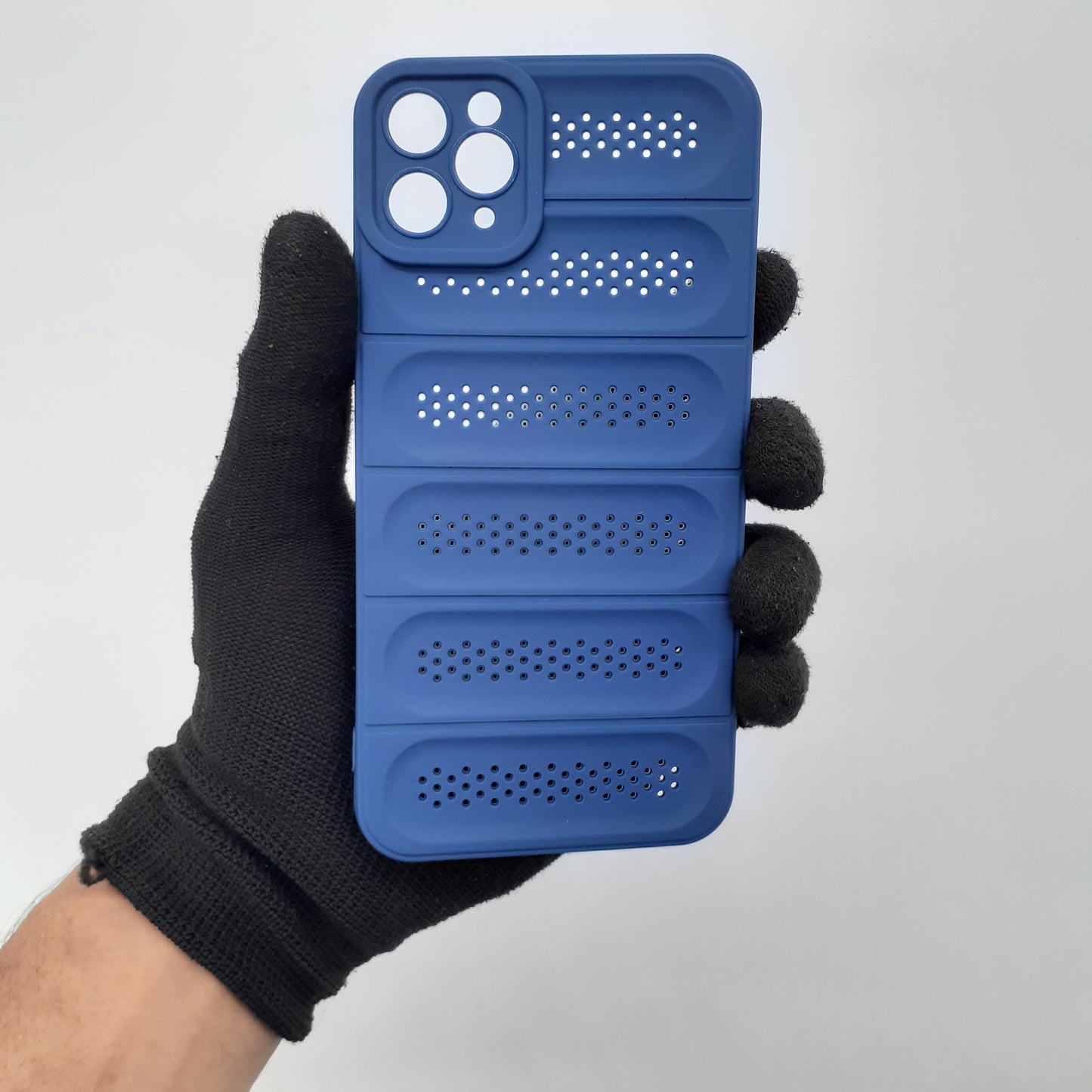 iPhone 11 Pro Max Heat Dissipation Design Strong TPU Material Phone Case Breathable Shockproof Cover