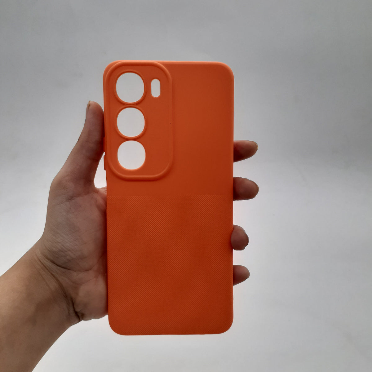 Vivo Y19s Premium TPU Protective Back Cover – Soft Silicone Shockproof Case with Raised Camera Protection