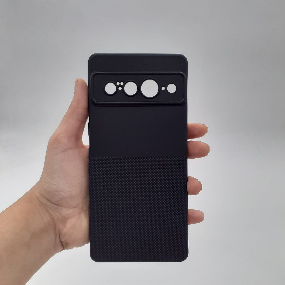 Google Pixel 7 Pro Shock Resistant TPU Cover – Soft Silicone Slim Back Case with Anti-Scratch Non-Slip Finish