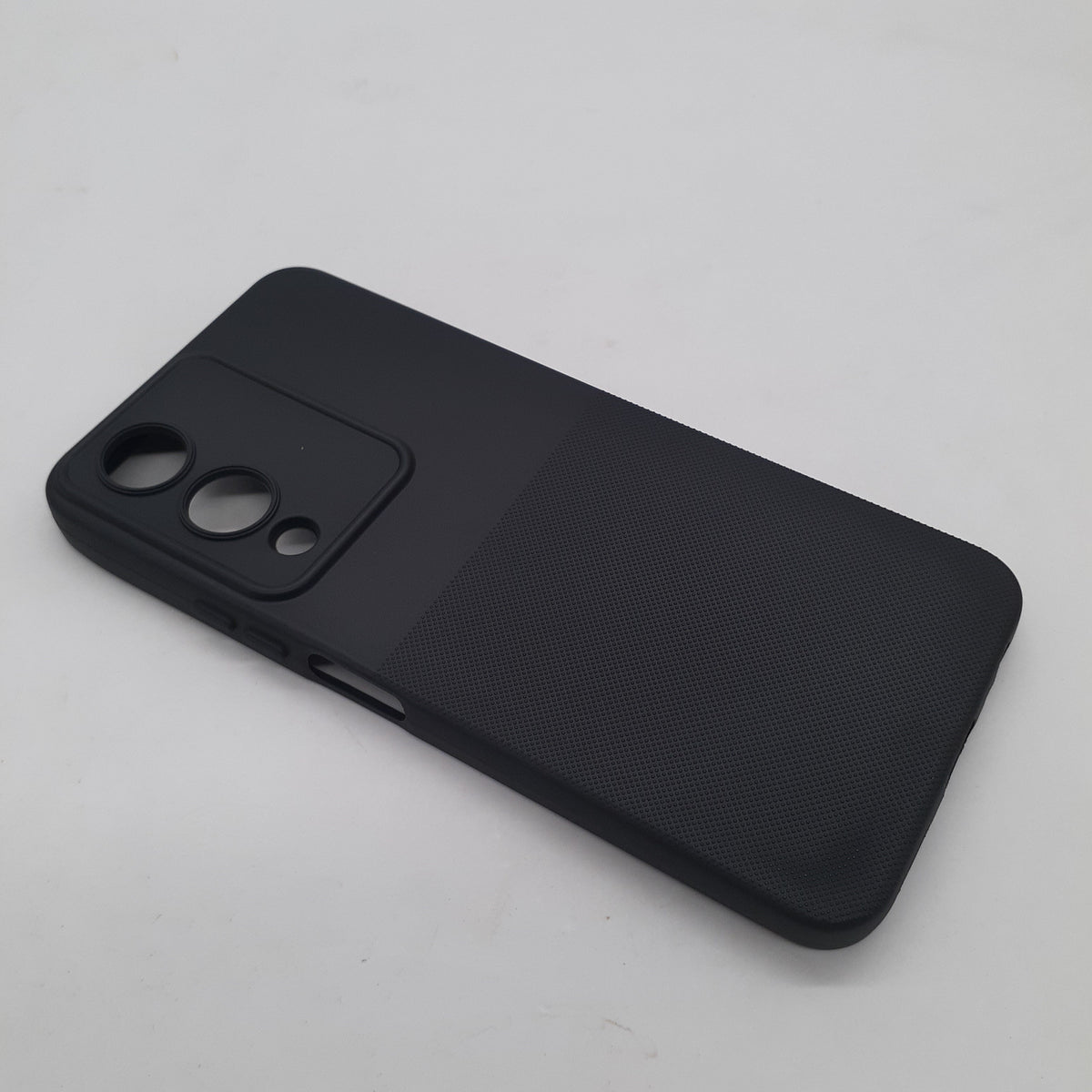 Vivo Y17s Soft Silicone Slim Back Case – Shock Resistant TPU Cover with Comfortable Anti-Slip Grip