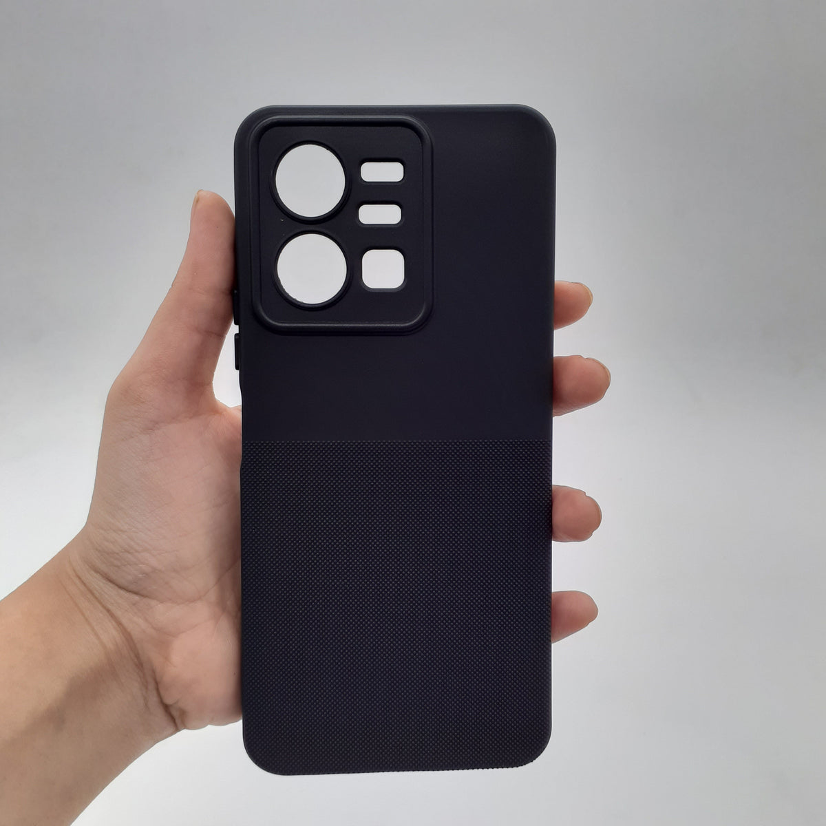 Vivo Y22 Soft TPU Protective Cover – Slim Shockproof Silicone Back Case with Anti-Slip Grip & Raised Edges