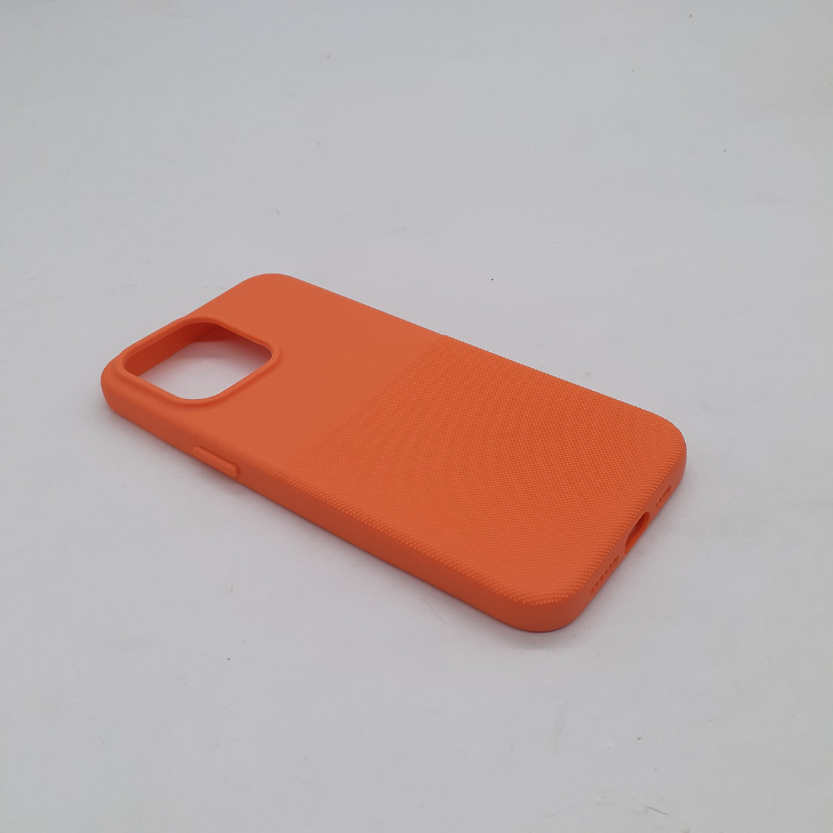 iPhone 15 Pro Max Soft Silicone Protective Cover – Shockproof Slim TPU Case with Anti-Scratch Non-Slip Surface