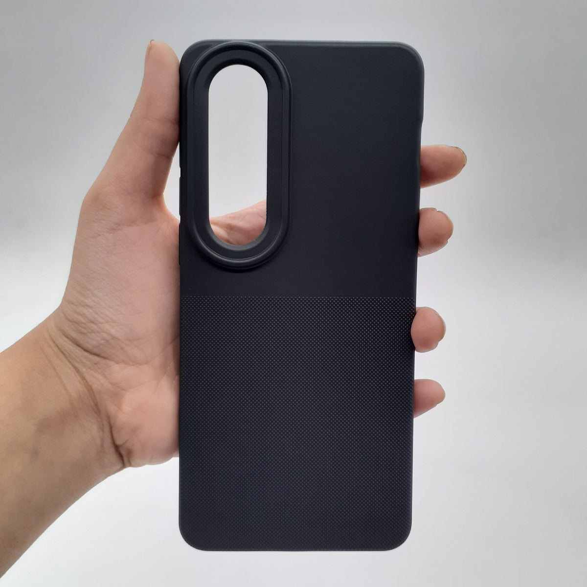 OnePlus Nord CE4 Premium Silicone Case – Slim Shock Resistant TPU Cover with Anti-Slip Grip & Raised Edges
