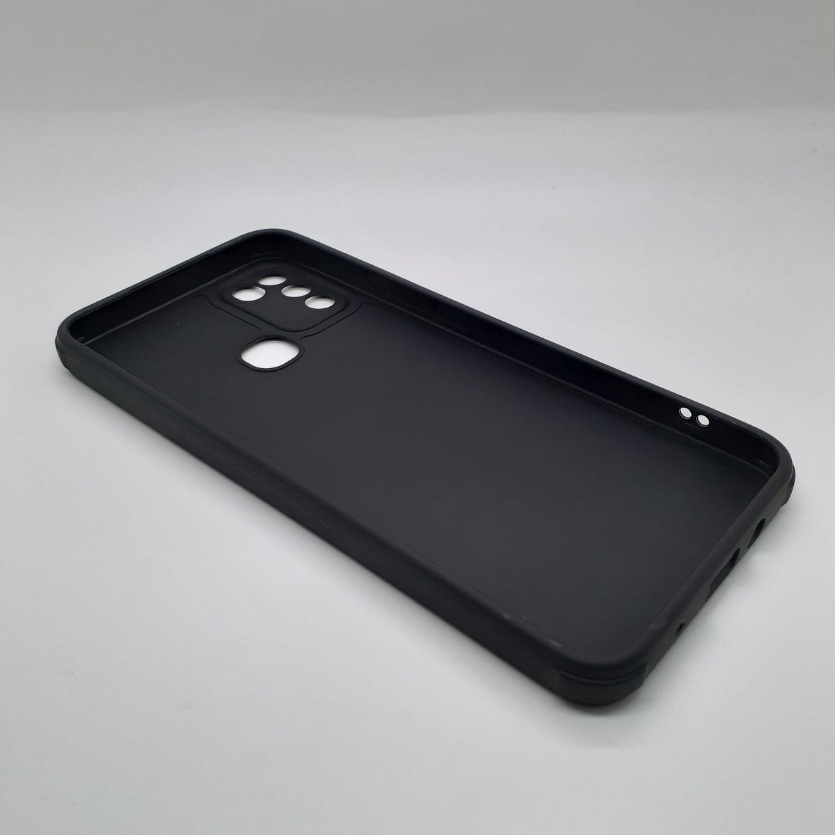 infinix Hot 10 Play Carbon Fiber texture Hard Rubber armour back cover shock-porof case