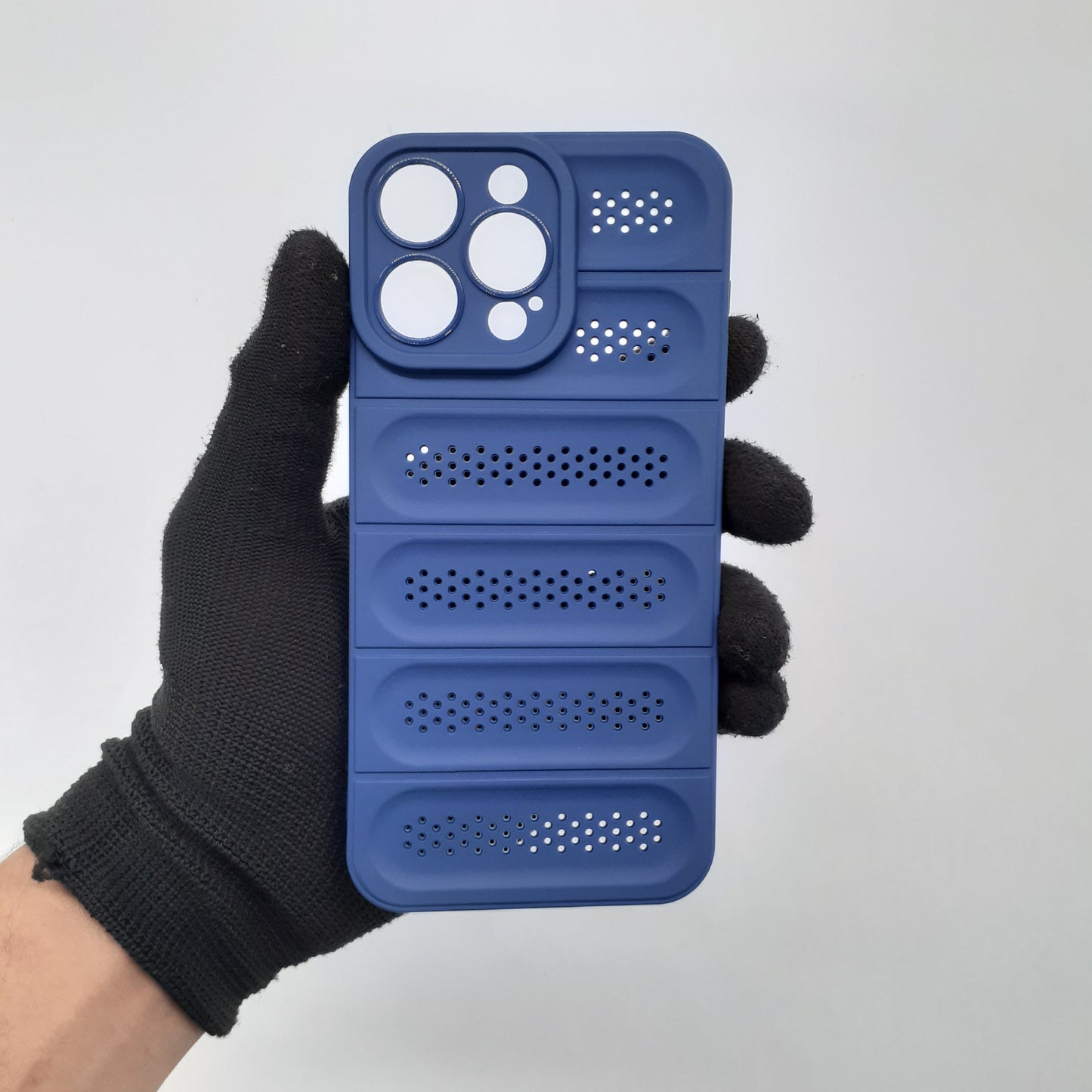 iPhone 15 Pro Max Heat Dissipation Design Strong TPU Material Phone Case