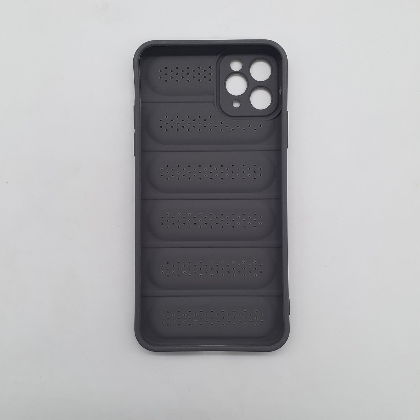 iPhone 11 Pro Max Heat Dissipation Design Strong TPU Material Phone Case Breathable Shockproof Cover