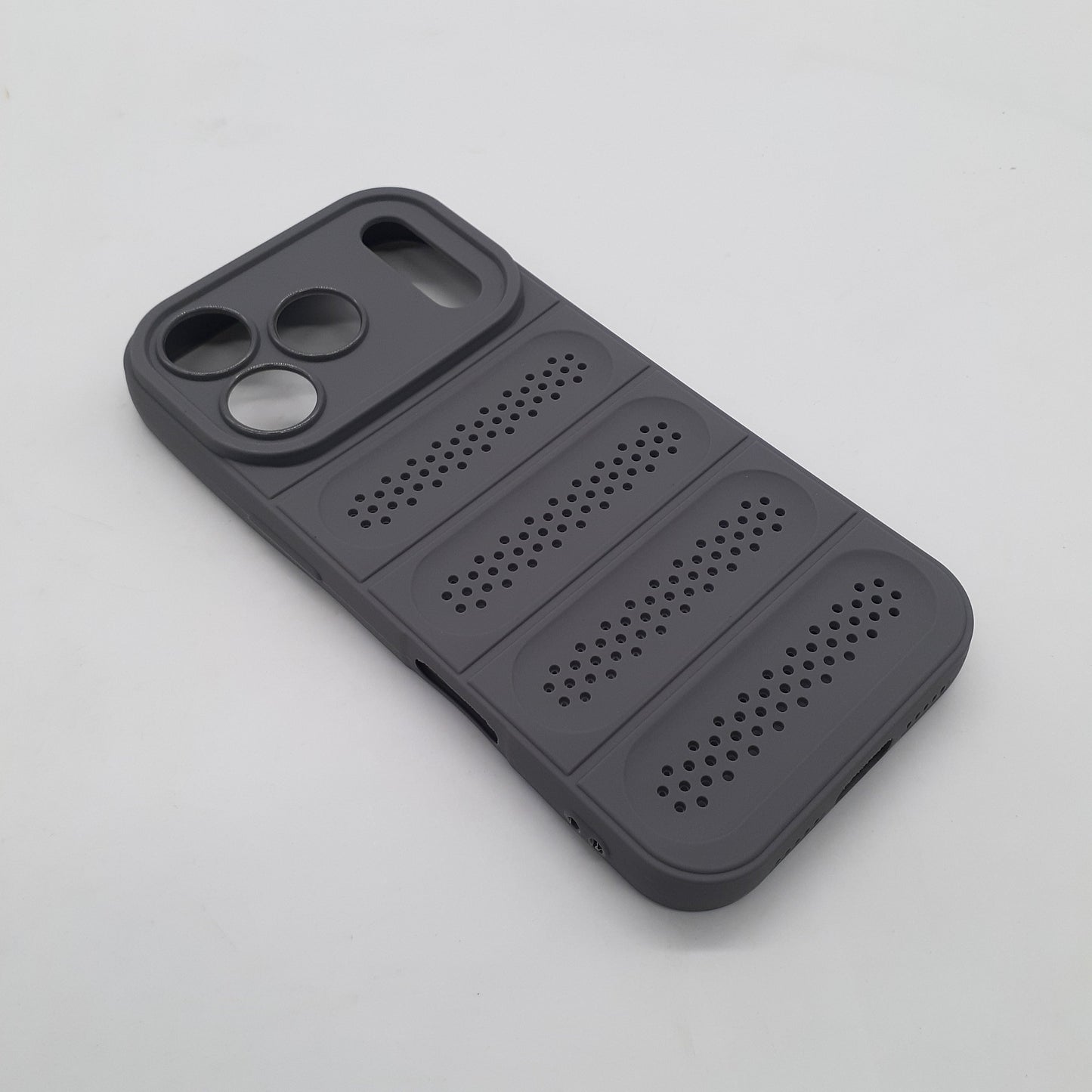 iPhone 17 Pro Heat Dissipation Strong TPU Material Phone Case Drop Protection Shockproof Black