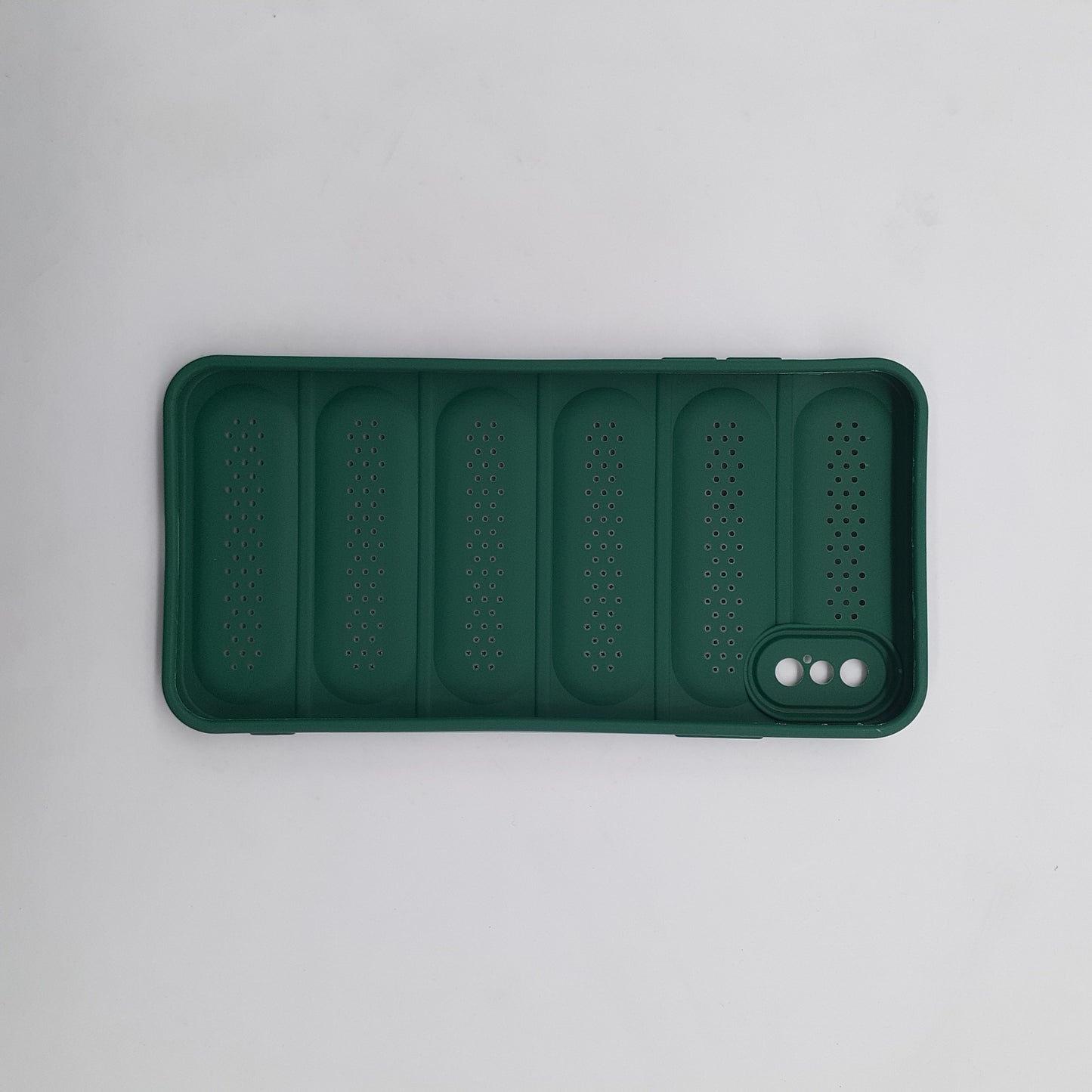 iPhone Xs Max Heat Dissipation Strong TPU Material Phone Case Shockproof Breathable Cover