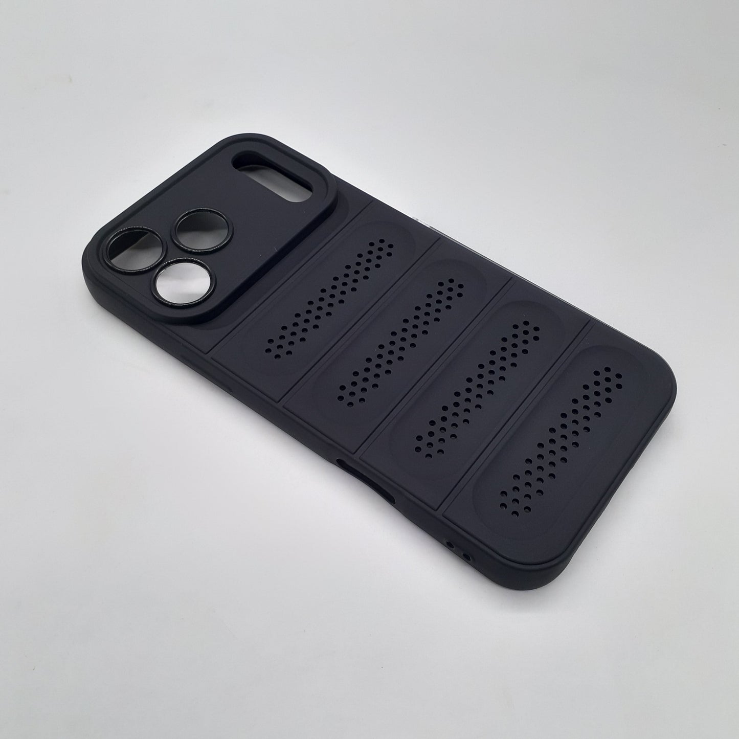 iPhone 17 Pro Max Heat Dissipation Strong TPU Material Phone Case Protective Cover