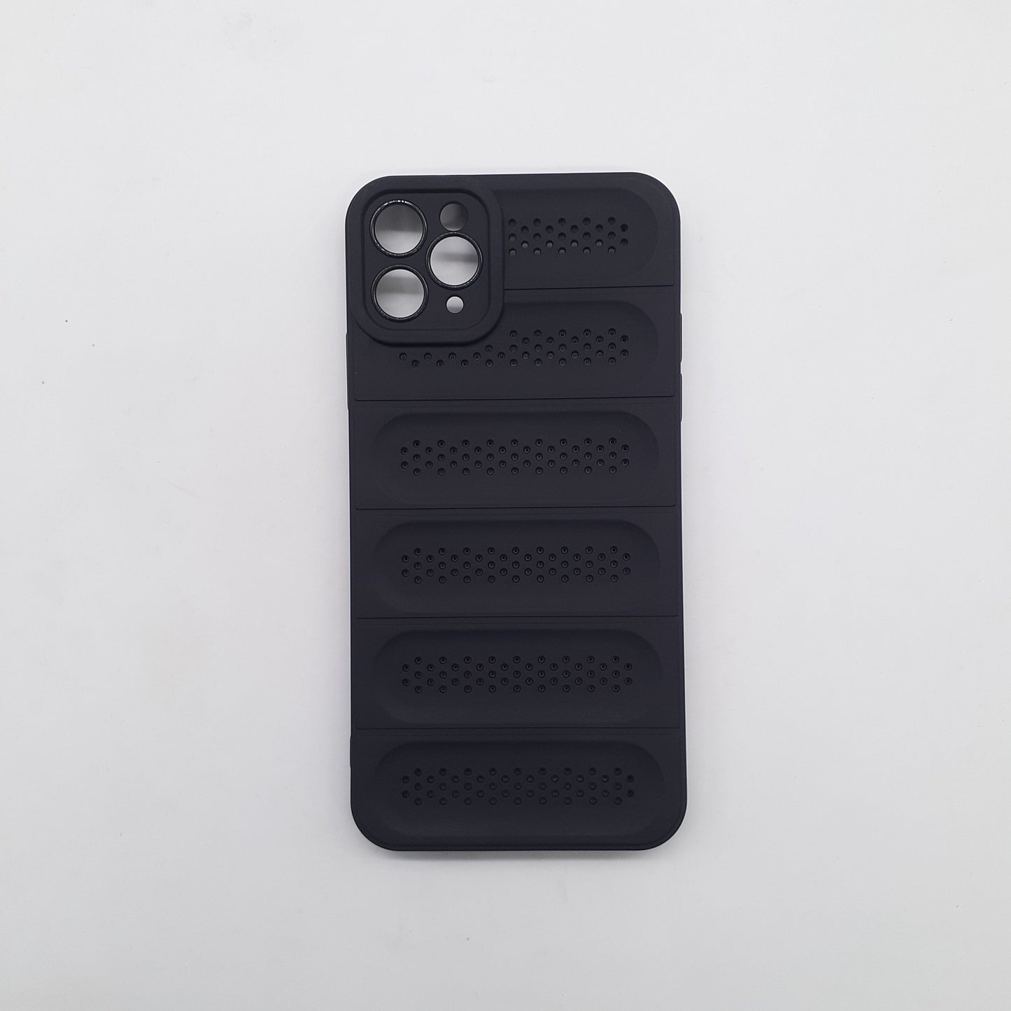 iPhone 11 Pro Max Heat Dissipation Design Strong TPU Material Phone Case Breathable Shockproof Cover