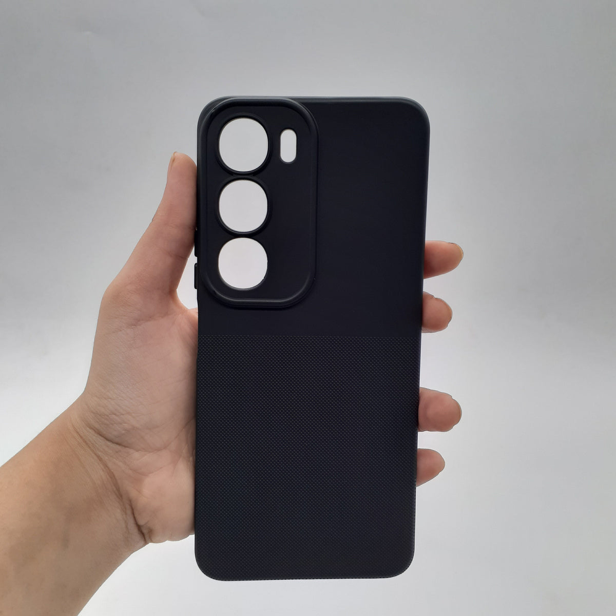 Vivo Y19s Premium TPU Protective Back Cover – Soft Silicone Shockproof Case with Raised Camera Protection